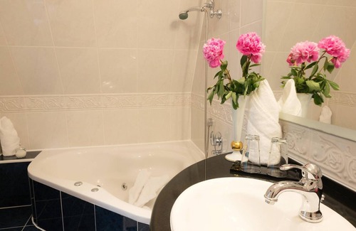Quedlinburg Hotel | Schlosshotel Zum Markgrafen