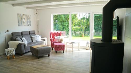 Damp House | Schmidt's Huus