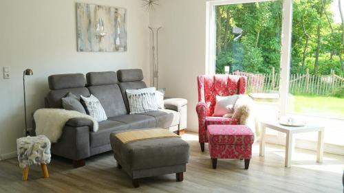 Damp House | Schmidt's Huus