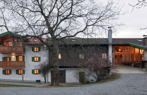 Aschau im Chiemgau Apartment | "Schusterbreitn" Baubiologische Nichtraucher 110 qm Ferienwohnung, 3 extra Schlafzimmer
