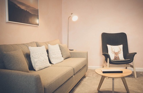 Tonbach Condo | Schwarzwaldzauber-wunderschöne Ferienwohnung mit Pool und Sauna