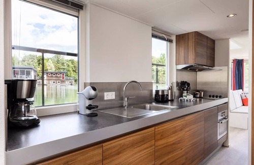 Westerhoven House | Schwimmendes Haus für 4 Personen