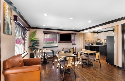 Decatur Hotel | Scottish Inn Decatur