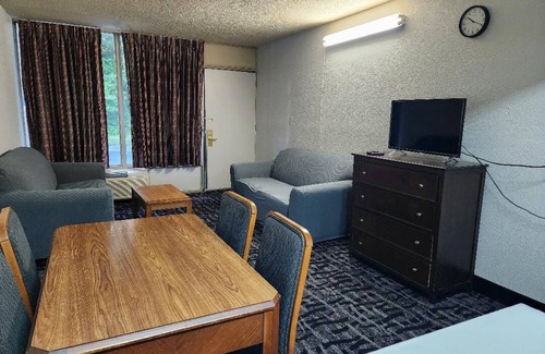 Manchester Hotel | Scottish Inn Manchester