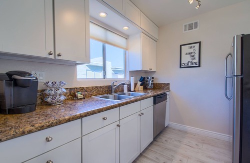 South Scottsdale Condo | SCOTTSDALE CONDO/OLDTOWN ACROSS STREET FROM FASHION SQUARE MALL.NEW REMODEL