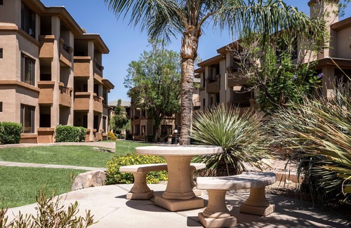 Scottsdale Links Resort | Scottsdale Links Resort - 1 BEDROOM 1 KING SUITE W/ACCESSIBLE TUB