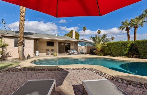 Papago Parkway House | Scottsdale Retreat near Papago Park