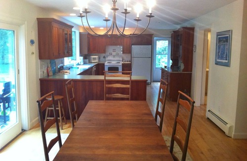 Cataumet House | Scraggy Neck Secluded Home Close to Water private beaches