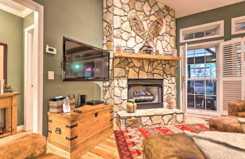 Beech Mountain House | Screened Porch and 3 Decks Beech Mountain Cabin