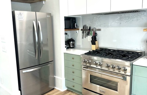 Old Town House | Screened Porch! EV Charger! Walk Everywhere!