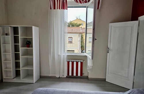 Senigallia Apartment | SE045 - Senigallia, three-room apartment convenient to services