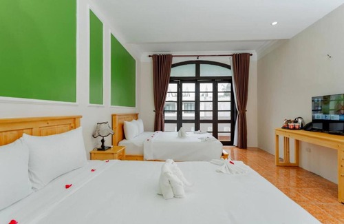 Cua Đai Hotel | Sea and Sand Hotel