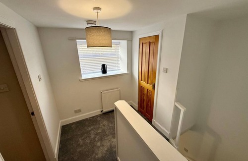 Nairn Cottage | Sea Breeze Cottage - Historic Fishertown, 2 minute walk from Nairn's beaches