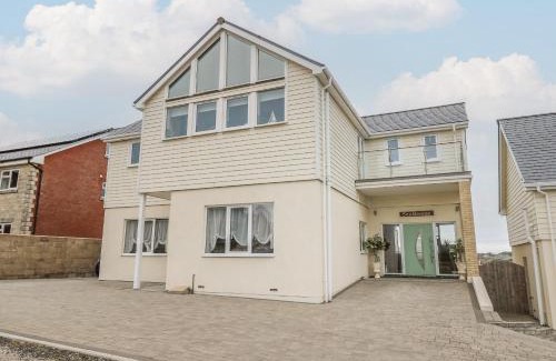 Totland Bay House | Sea Breeze