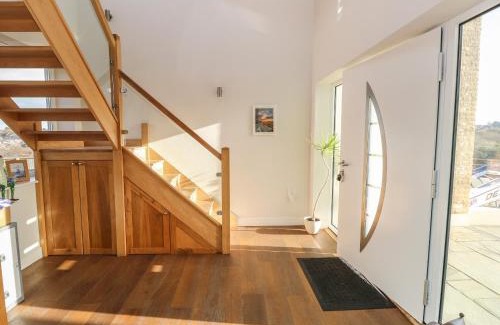Totland Bay House | Sea Breeze
