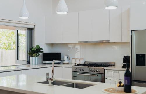 Torquay Villa | Sea Breeze Pacific Drive Torquay