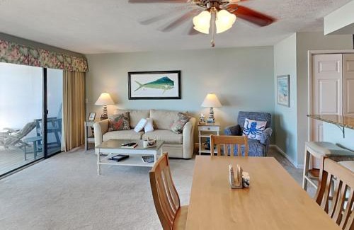 Wilmington Beach Apartment | Sea Colony #12A