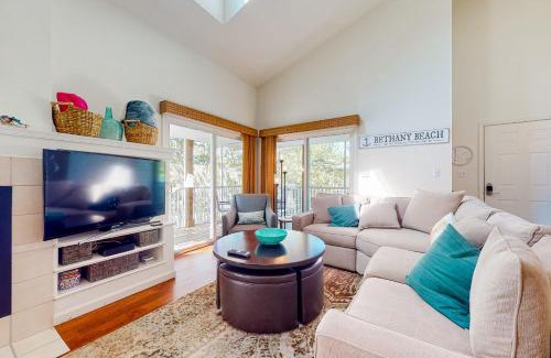 Bethany Beach Apartment | Sea Colony - 56053 Pinewood Dr