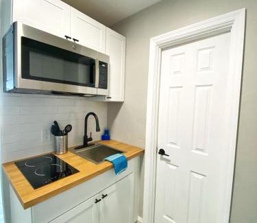 Bostwick Park Hotel | Sea Dip Resort Studios!