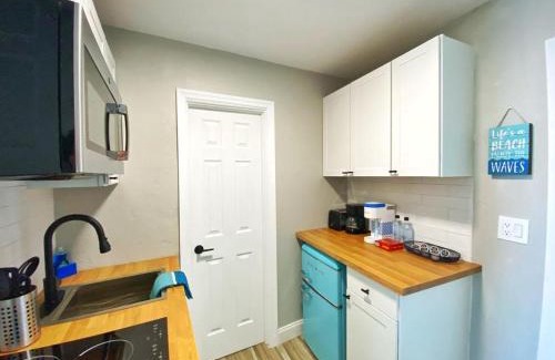 Bostwick Park Hotel | Sea Dip Resort Studios!