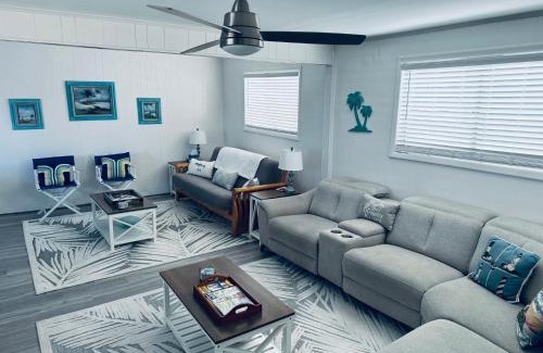 Galveston House | Sea Esta - Lil' costal cottage