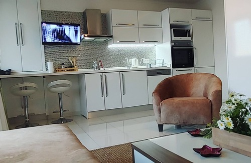 Kestel Apartment | SEA FRONT RESIDENCE "Luxury Residence" Large Studio Apt.