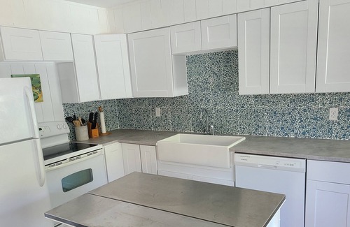 Cortez Cottage | Sea Glass Cottage in the Historic Village of Cortez