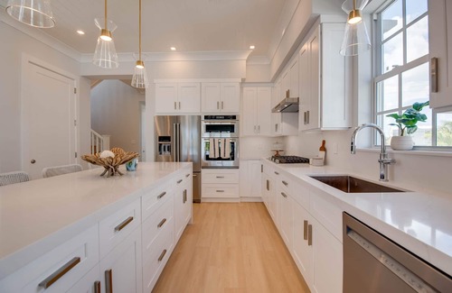 Marathon House | Sea Glass Cove