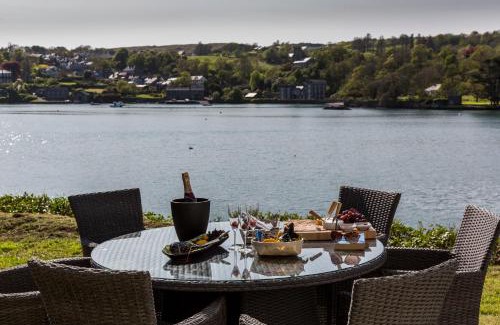 Union Hall House | sea haven
