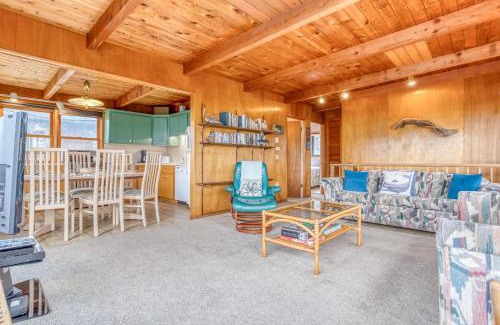 Neskowin House | Sea Here - Meredith Lodging