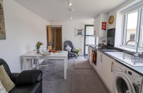 Carbis Bay House | Sea Holly