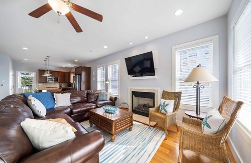 Wilmington Beach House | Sea Home Alabama - 3 Blocks From Beach With Private Pool And Ocean Views
