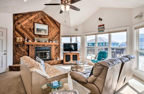 Galveston House | Sea Isle Galveston Getaway Less Than 1 Mile to Beach!