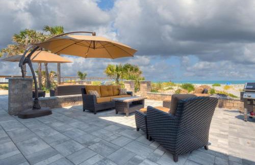 Jacksonville Beach Apartment | Sea La Vie Beach Oceanfront Patio Pet Friendly