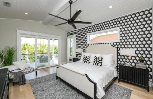 Anna Maria House | Sea La Vie Beach House - Luxurious 4BR Home W Pool Spa Dock Canal Access on Anna Maria Island