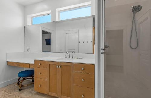 Navarre Beach House | Sea La Vie by Gulf Coast Getaways