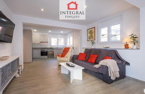 Palamos House | Sea La Vie Home Palamós