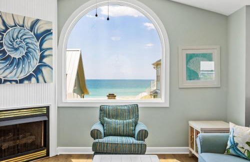 Village of Stump Sound House | Sea La Vie