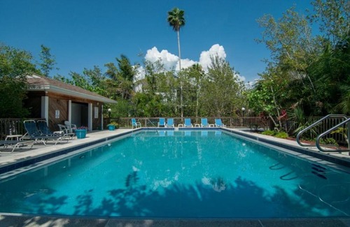 Sanibel House | Sea Loft Village #106