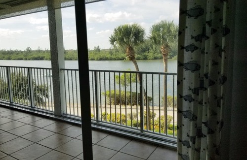 Wabasso Beach Condo | Sea Oaks Club, Tennis, Ocean & Perfect Sunset over the Indian River Await You!