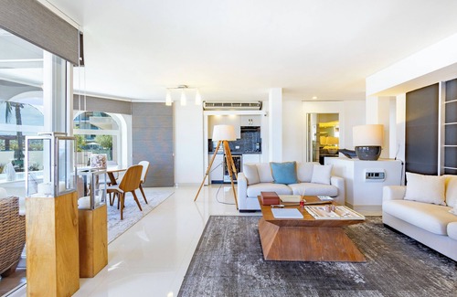 La Paz Apartment | Sea Side Luxury Apartment
