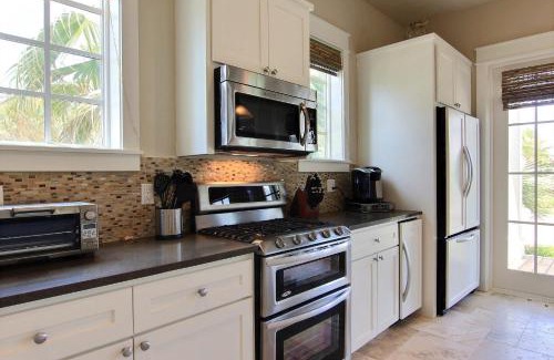 Cinnamon Shore House | Sea Star 104 ST