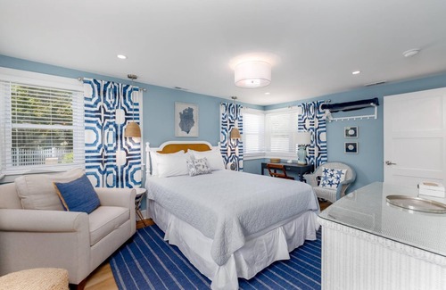Village Green House | Sea Star Cottage - BRAND NEW 3BR/2.5BA Sleeps 8