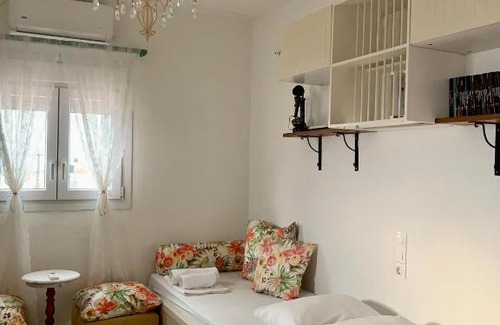 Kokkini Chani Apartment | Sea & Sunshine Apartment Near To The Beach