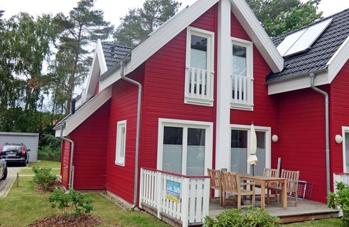 Glowe House | Sea thistle