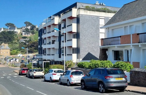 Le Ru Apartment | Sea view apartment