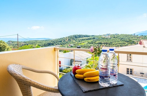 Stalos Apartment | Sea view apartment in Orestis Hotel