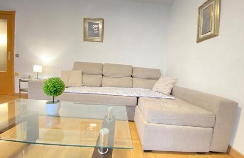 Raval Roig Apartment | Sea view apartment Santa Barbara