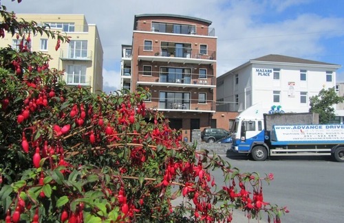 Galway Apartment | Sea View Apartment situated on the seafront near the village Salthill