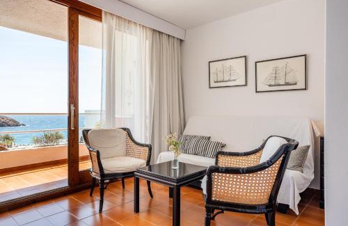 Tossa de Mar Apartment | Sea view Balcony apartment